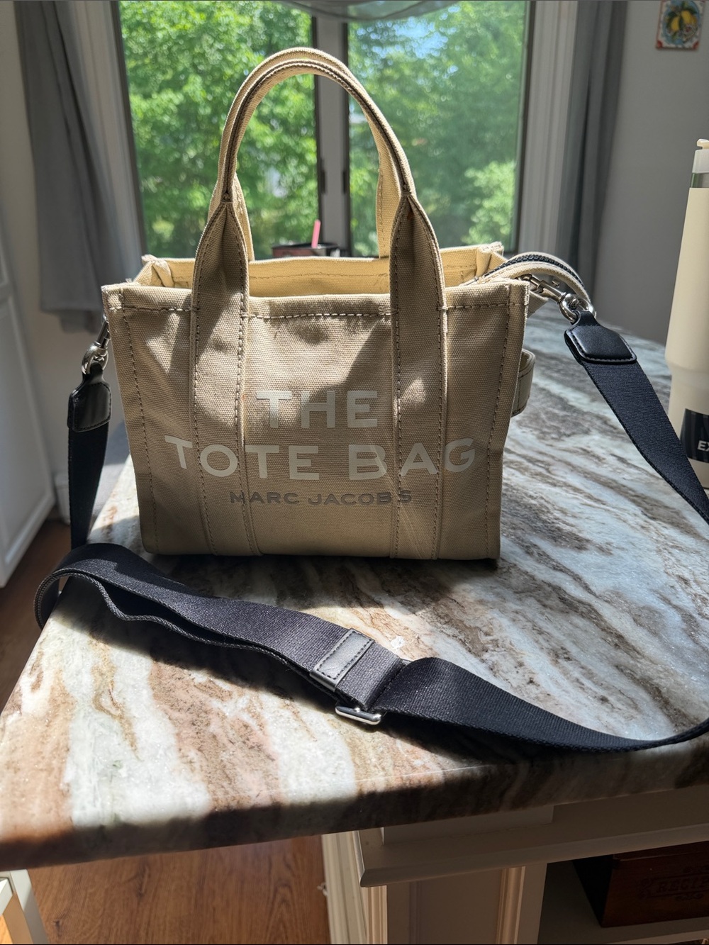 Marc Jacobs the tote bag small crossbody